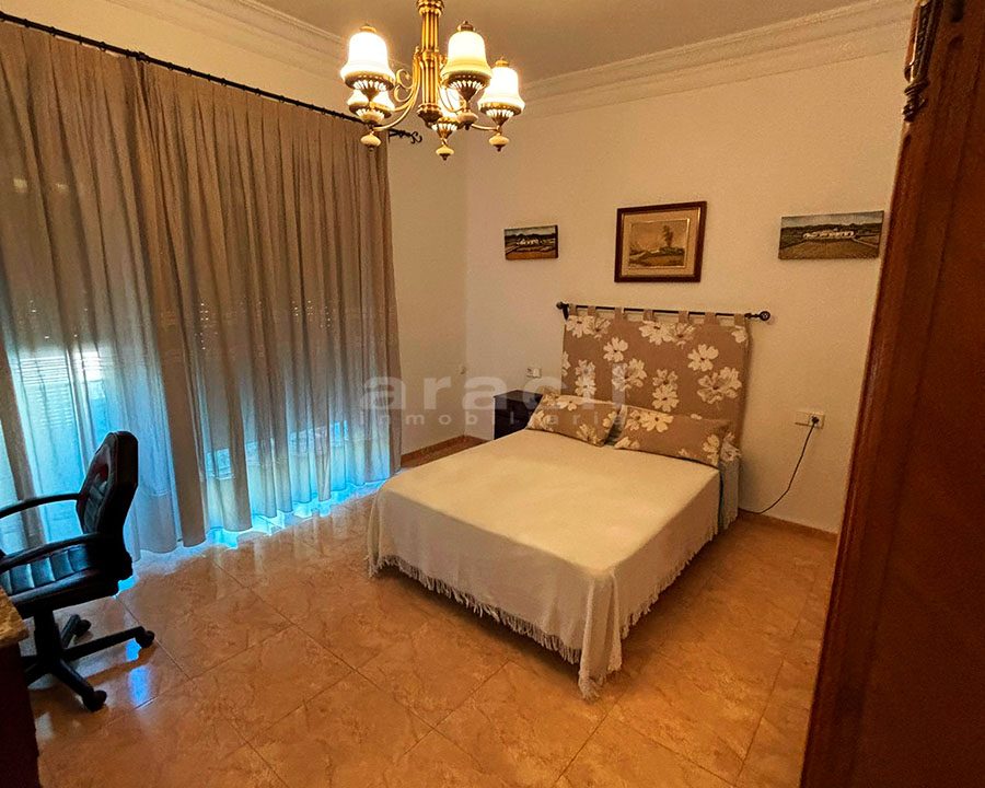 Comprar piso espacioso con terraza grande en venta en Alcoy 5