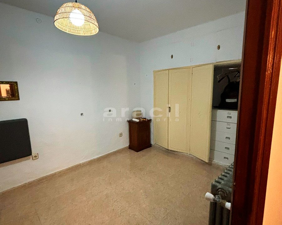 Comprar piso espacioso con terraza grande en venta en Alcoy 8