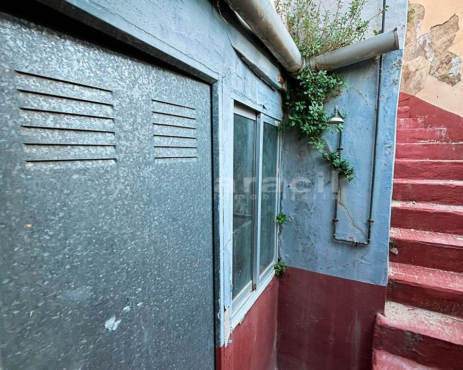 Comprar piso espacioso con terraza grande en venta en Alcoy 9