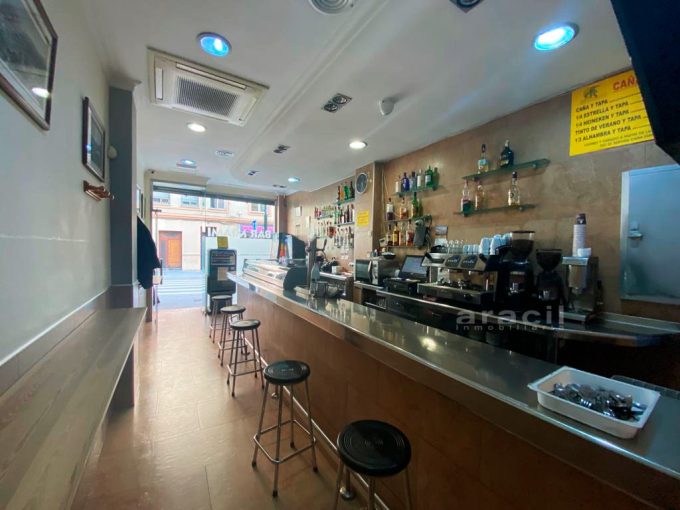 Se traspasa local bar cafetería en traspaso en alcoy Entenza