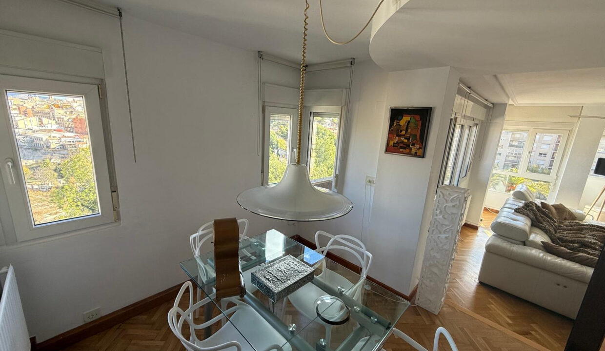 Duplex con vistas en venta en Santa Rosa, Alcoy - Comedor y salon