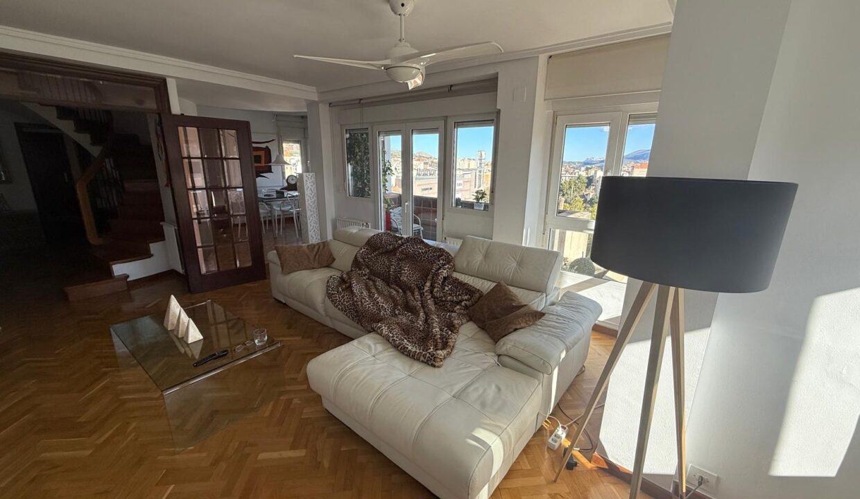 Duplex con vistas en venta en Santa Rosa, Alcoy - Salon