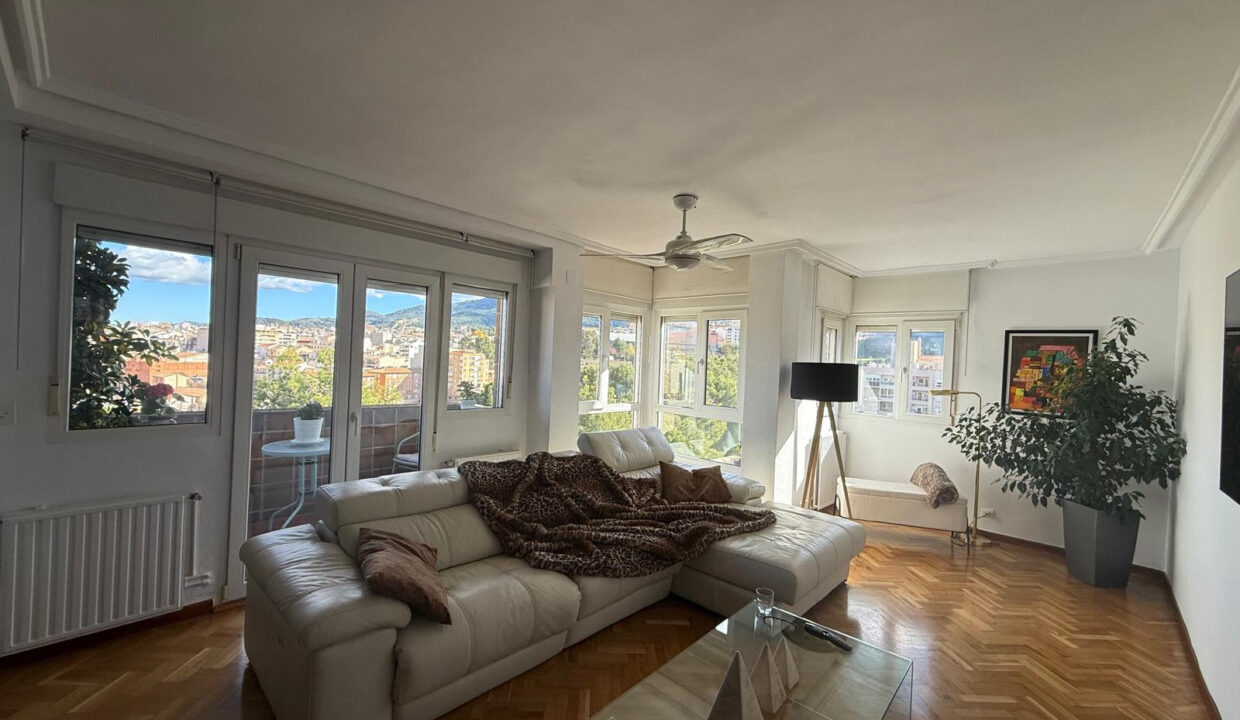 Duplex con vistas en venta en Santa Rosa, Alcoy - Salon luminoso