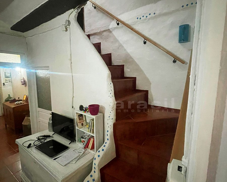Casa de pueblo en venta a buen precio en Biar 6
