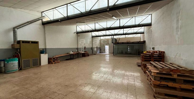 Nave industrial grande en Zona Alta, Alcoy