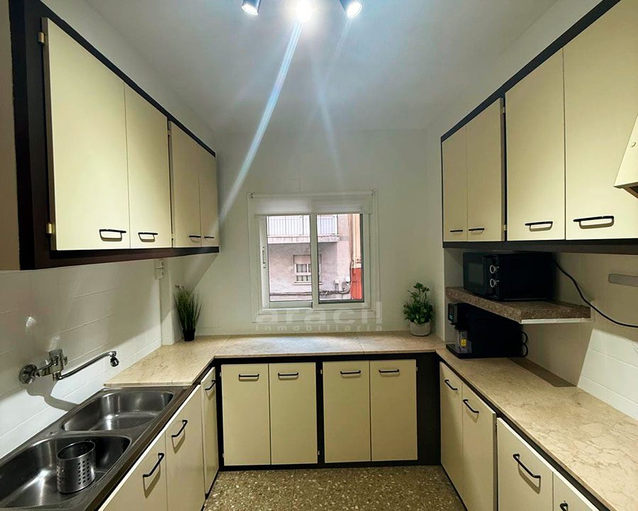 Piso en venta a buen precio en Santa Rosa 14