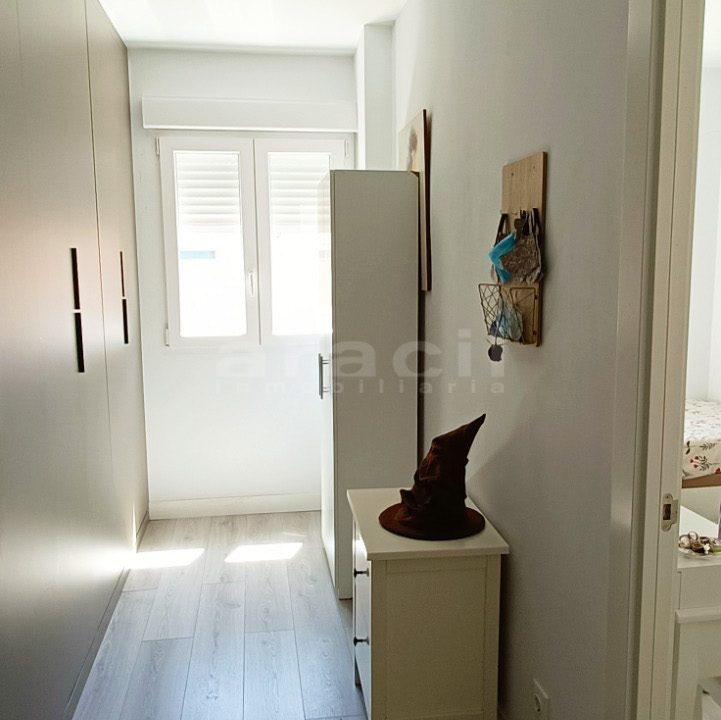 Piso hermoso y moderno en venta en Alcoy Santa Rosa 15