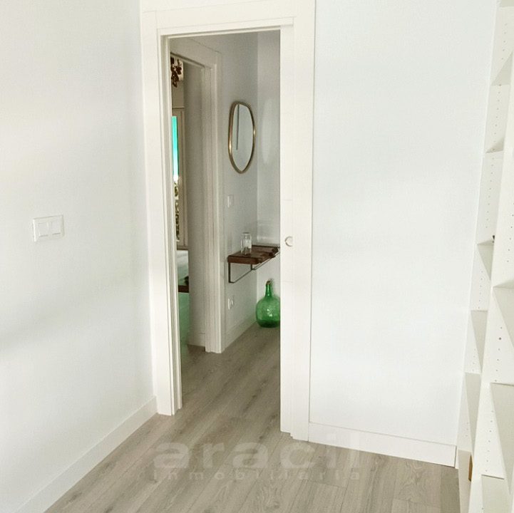 Piso hermoso y moderno en venta en Alcoy Santa Rosa 18