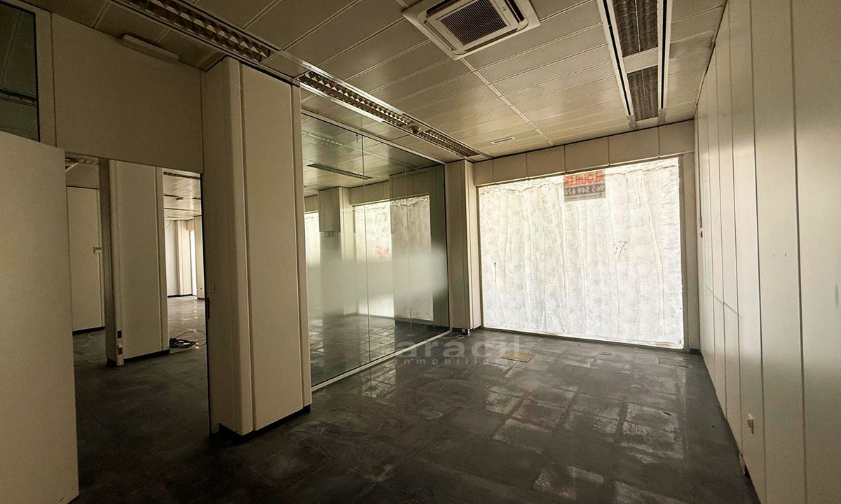 Local espacioso en venta en Alcoy 11