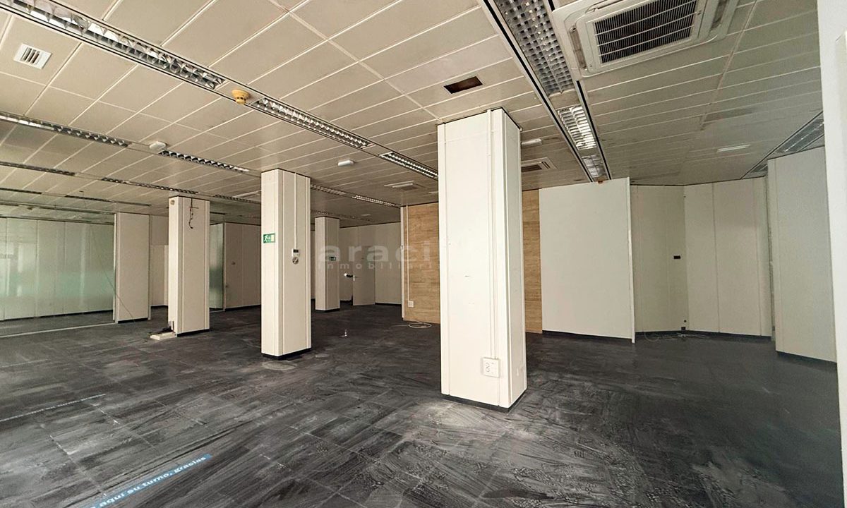 Local espacioso en venta en Alcoy 7