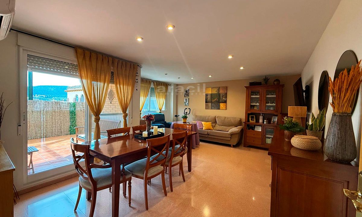 Piso con gran terraza y Barbacoa en venta en Alcoy 4
