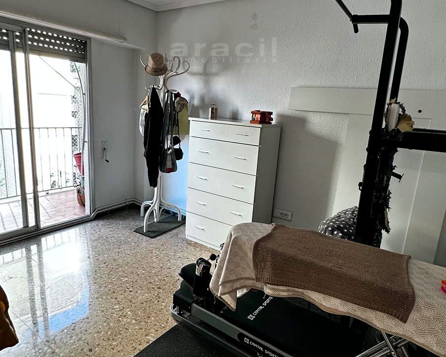 Piso espacioso con luz en venta en Alcoy Santa Rosa 20