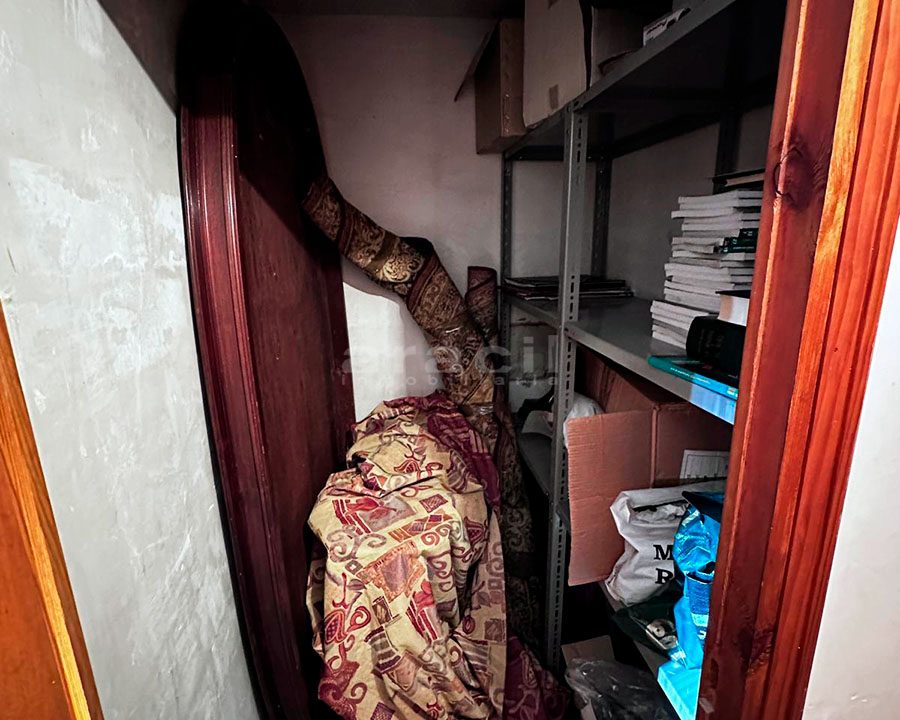 Piso espacioso con luz en venta en Alcoy Santa Rosa 24