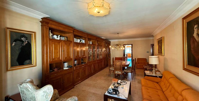 Piso Espacioso en Ensanche En Venta Avenida Alameda