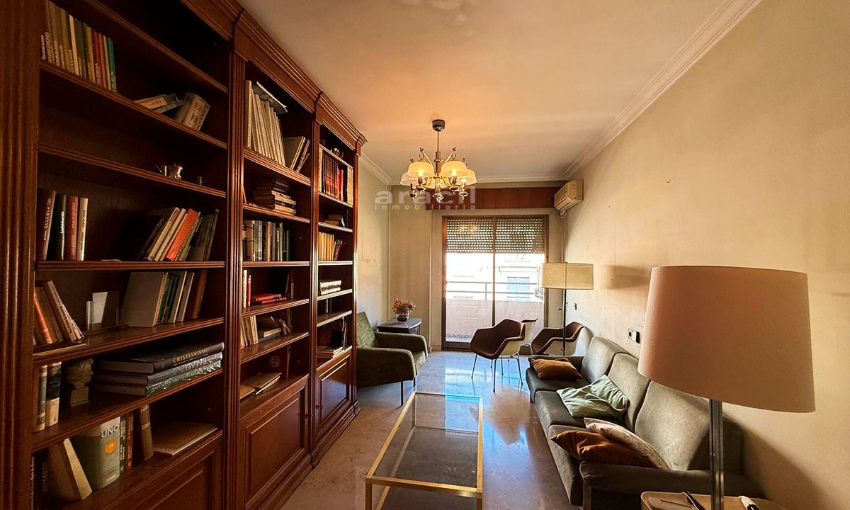 Piso espacioso en venta en Ensanche, Alcoy Avenida Alameda 17