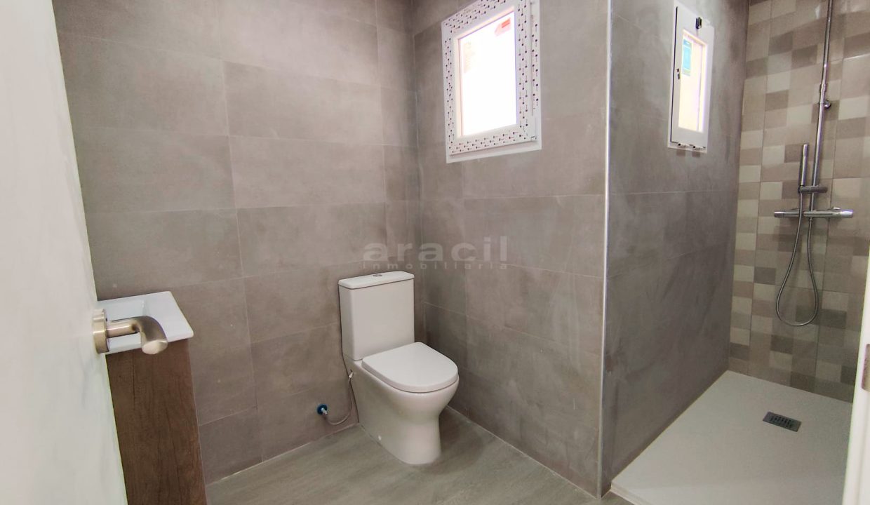 Piso reformado en venta en Ensanche 3