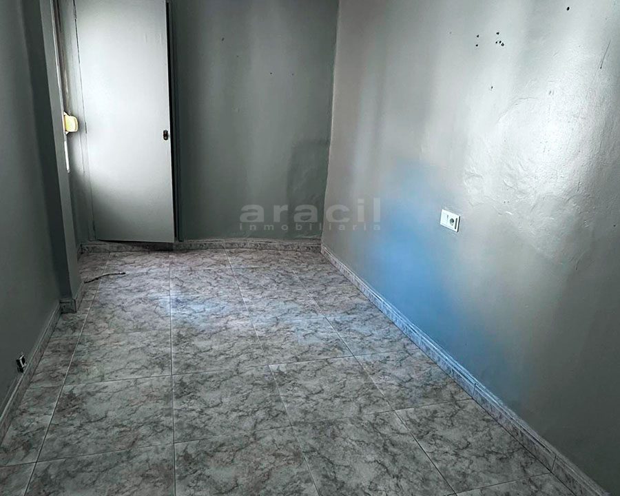 Piso luminoso en venta en Santa Rosa 2
