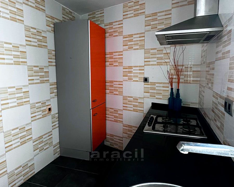 Piso luminoso en venta en Santa Rosa 8