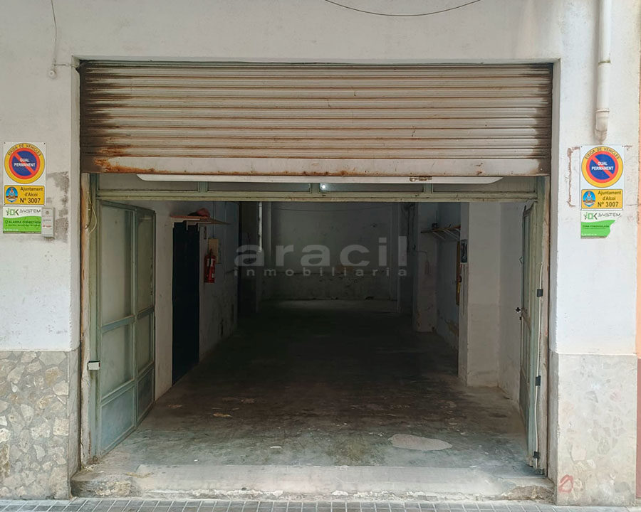 Local comercial garaje en venta en Alcoy Santa Rosa 5