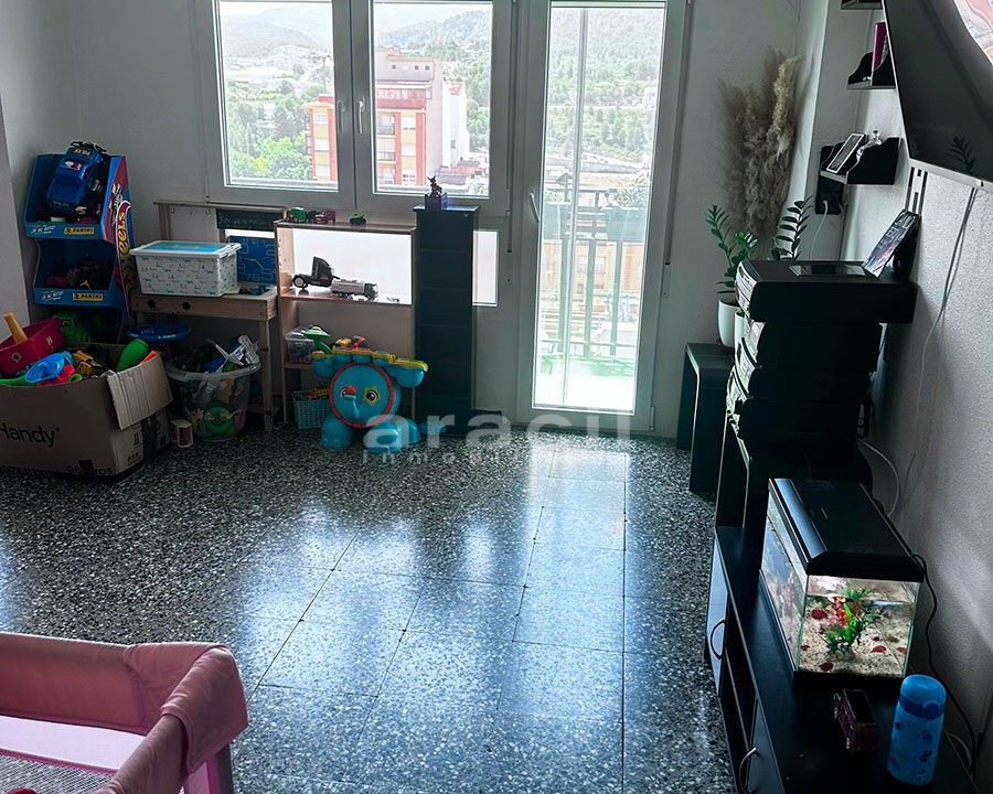 Piso con buenas vistas en Santa Rosa 1