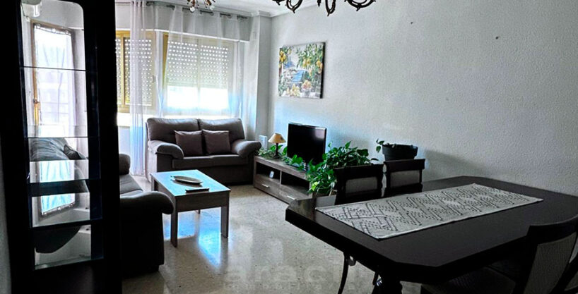 Piso semi reformado en venta en Alcoy Zona Norte