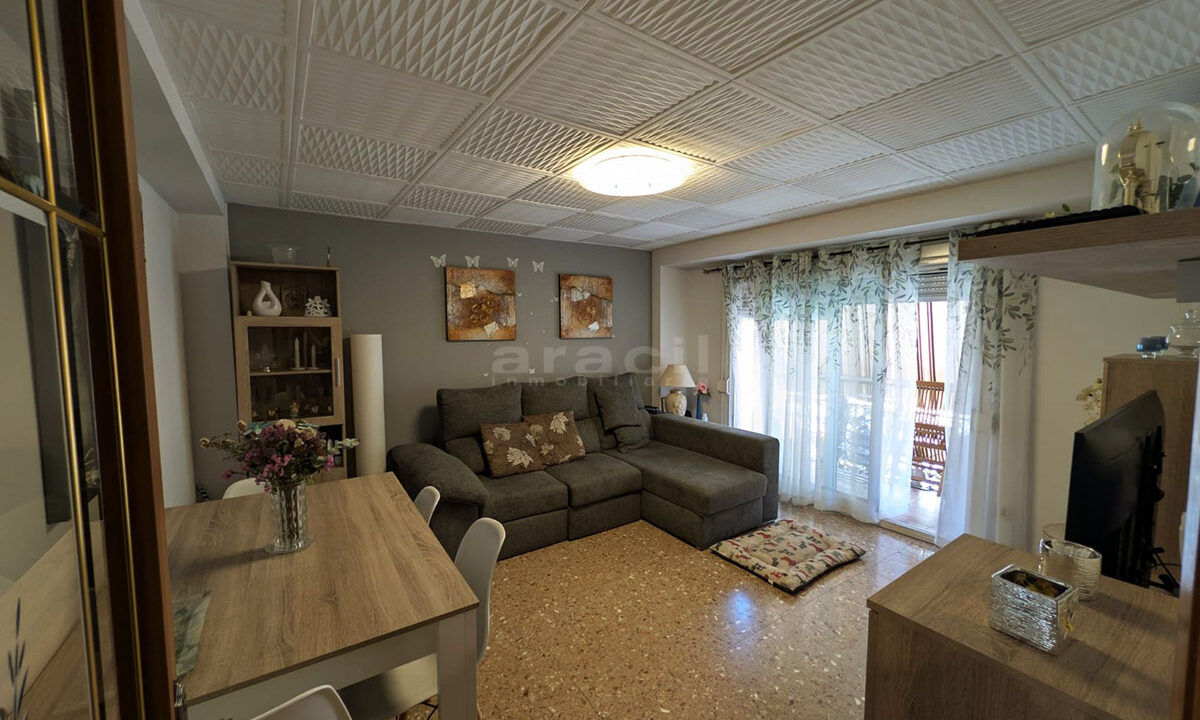 Piso espacioso en venta en Alcoy 10