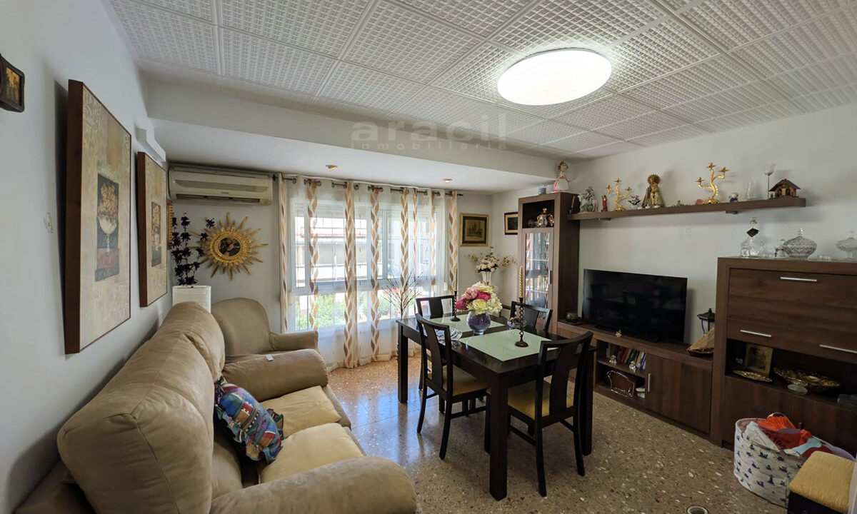 Piso espacioso en venta en Alcoy 12