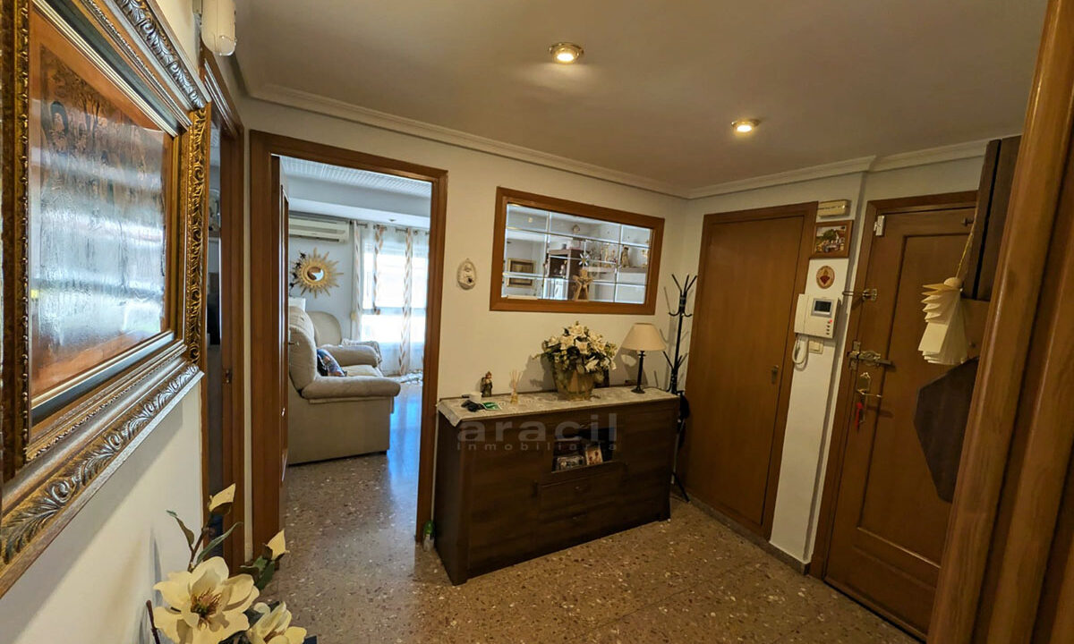 Piso espacioso en venta en Alcoy 14