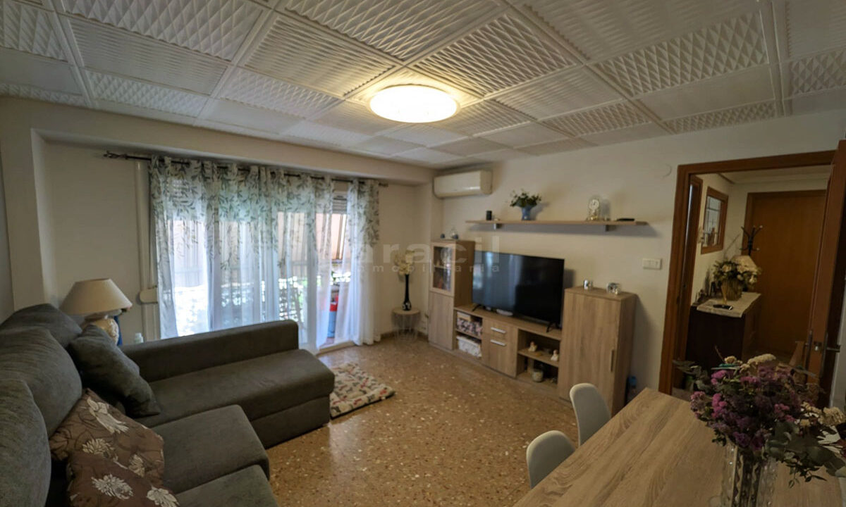 Piso espacioso en venta en Alcoy 4