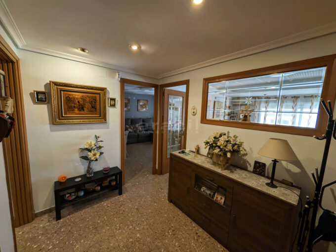 Piso semi reformado en venta en Alcoy