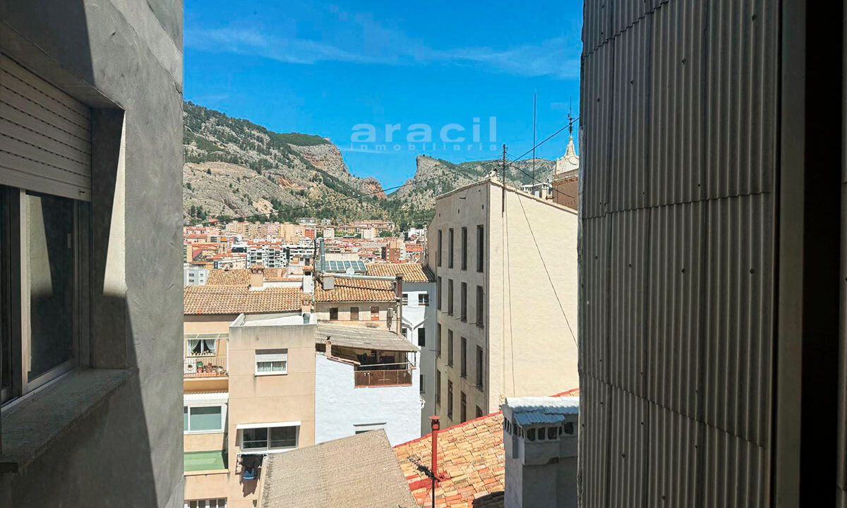 Piso espacioso en venta en Centro Alcoy 18