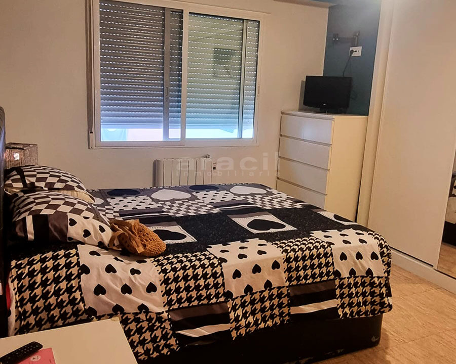 Piso espacioso en venta en Santa Rosa 6