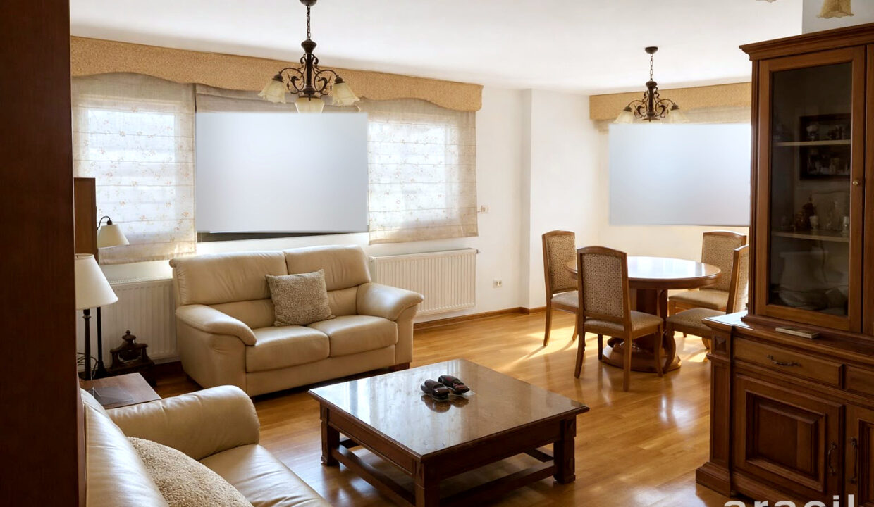 02 Piso en venta en Santa Rosa, Alcoy - Salon comedor luminoso