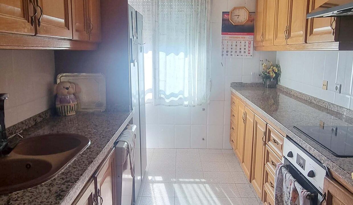 05 Piso en venta en Ensanche, Alcoy - Cocina equipada
