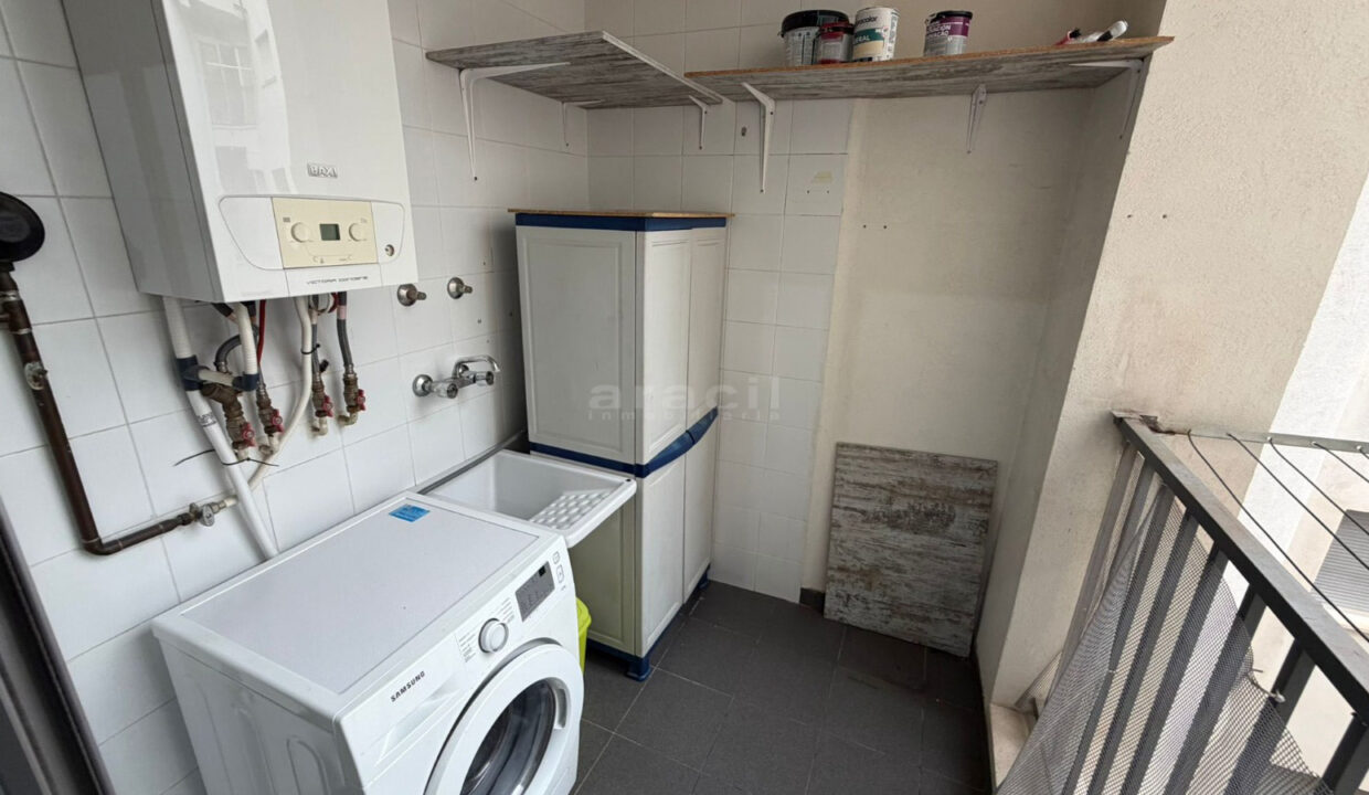 Comprar piso luminoso en venta en Alcoy Santa Rosa 3