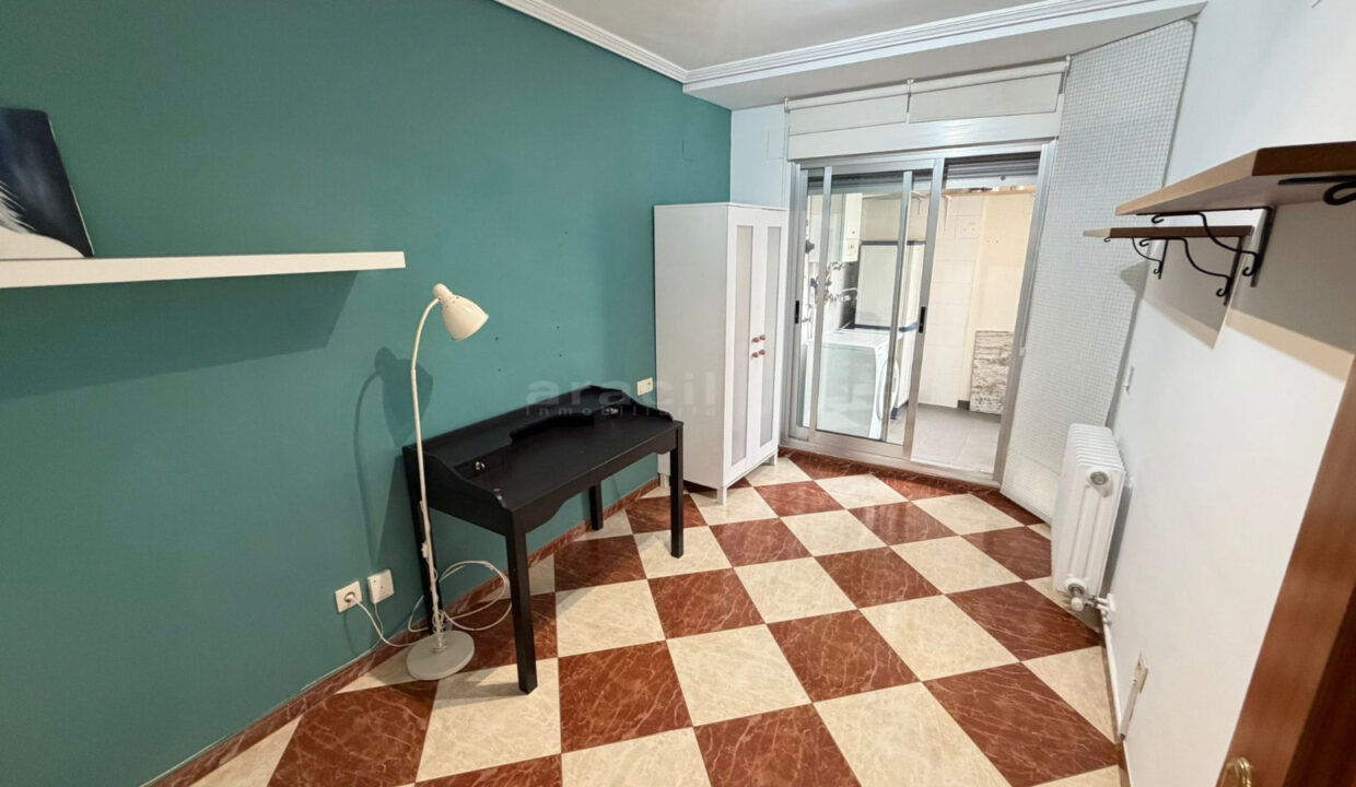 Comprar piso luminoso en venta en Alcoy Santa Rosa 7