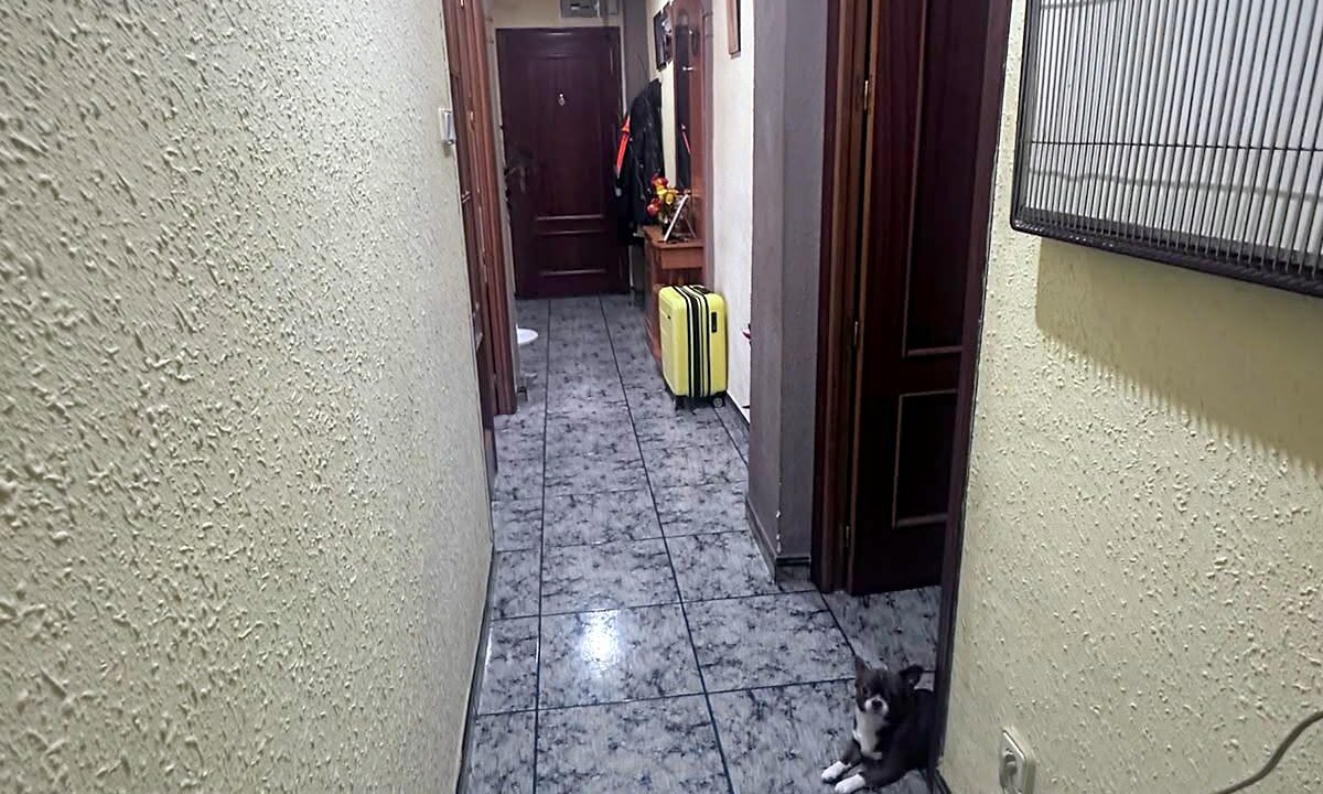 01 Piso en venta en Santa Rosa, Alcoy - Pasillo