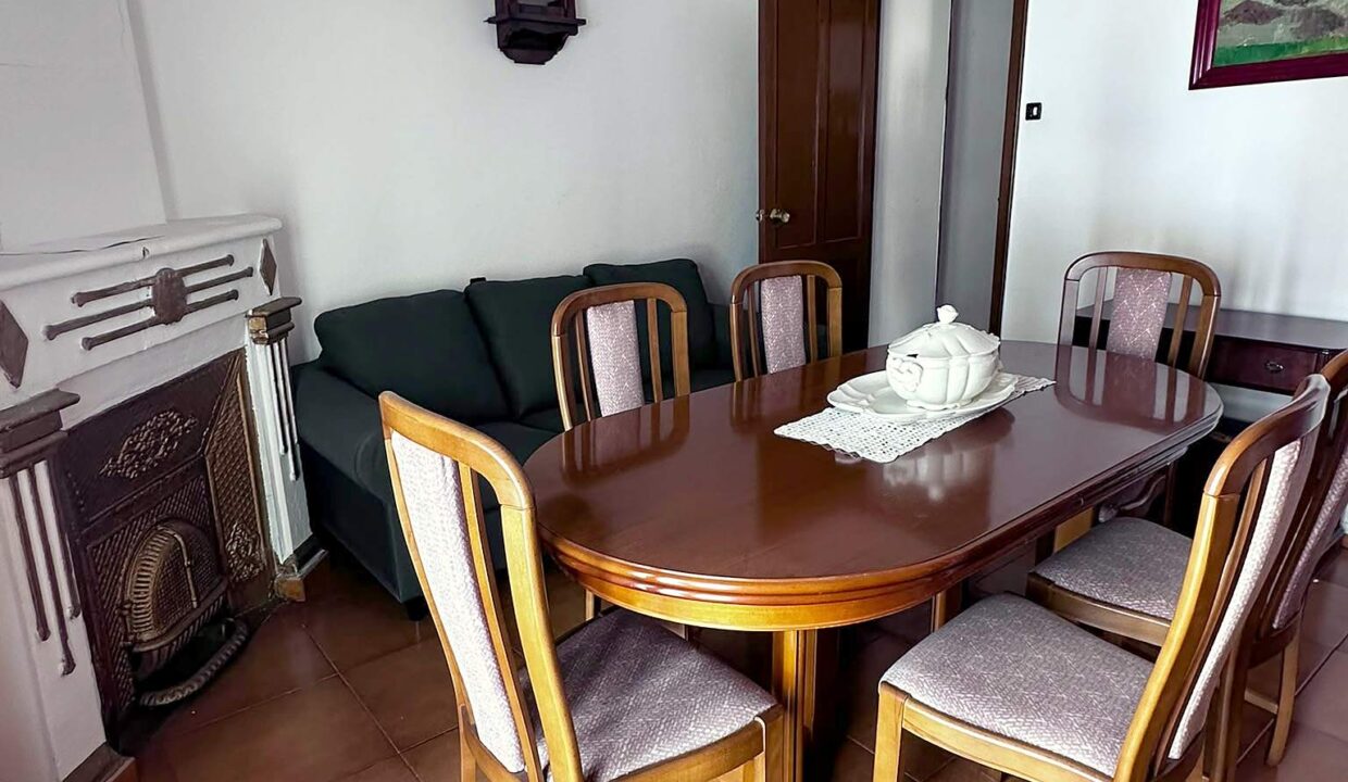 02 Piso en venta en Santa Rosa, Alcoy - Comedor con chimenea