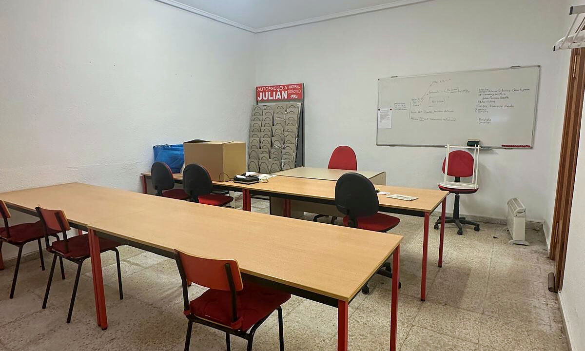 05 Local en venta en Santa Rosa, Alcoy - Aula