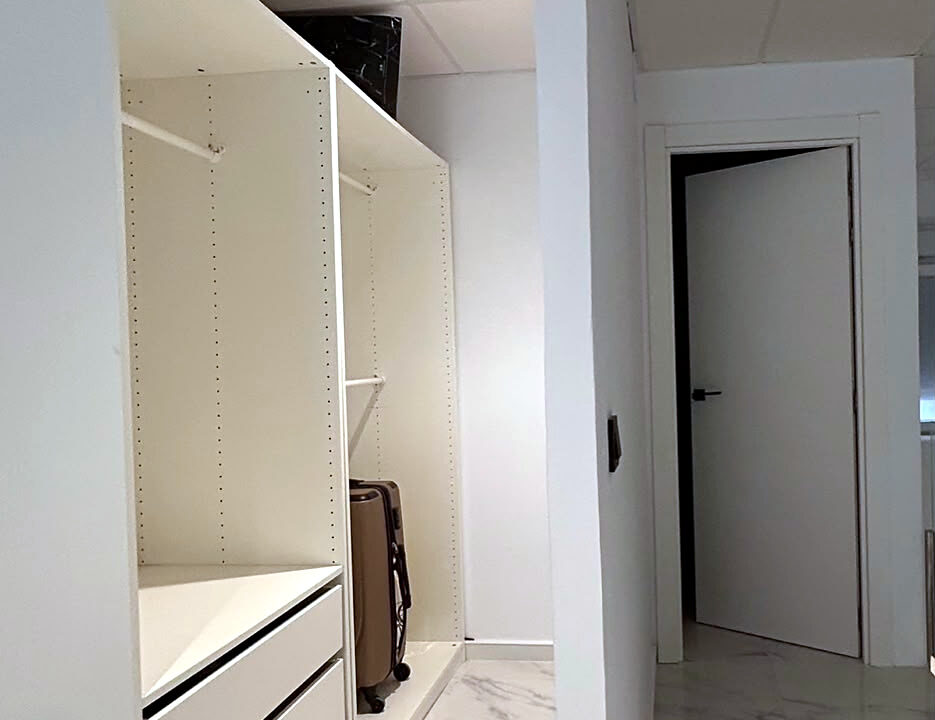 06 Casa unifamiliar en venta en Zona Alta, Alcoy - Vestidor