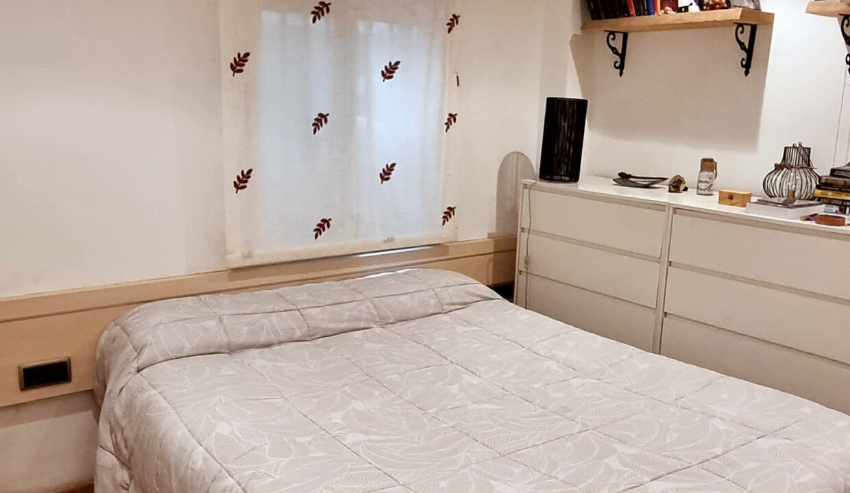 09 Piso en venta en Santa Rosa, Alcoy - Dormitorio doble 1