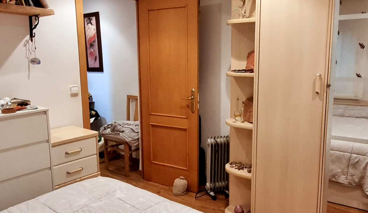 11 Piso en venta en Santa Rosa, Alcoy - Dormitorio con armario