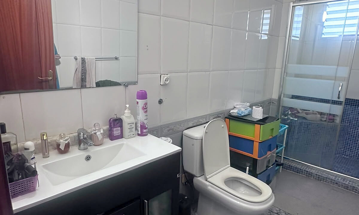 13 Piso en venta en Santa Rosa, Alcoy - Bano 1