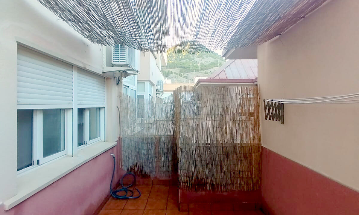 15 Piso en venta en Santa Rosa, Alcoy - Terraza amplia