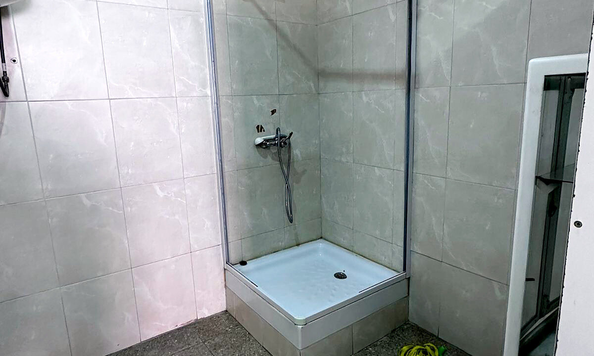 19 Local en venta en Zona Alta, Alcoy - Bano con ducha